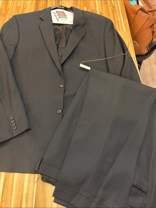 Alfani Other - Alfani Charcoal Gray Pinstripe Men's Two-Piece Suit